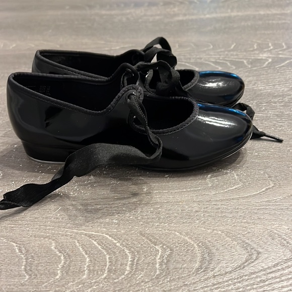 American ballet theater size 12 tap shoes black only worn a few times - Picture 2 of 9